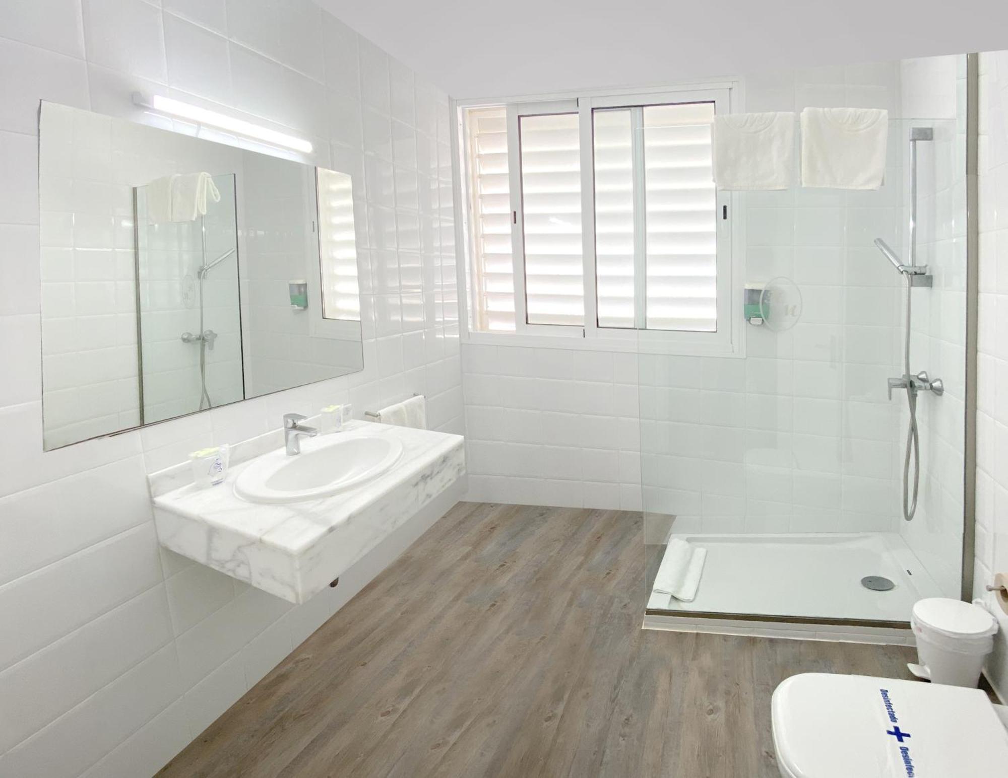 Apartamentos Morito Beach กาลามิยอร์ ภายนอก รูปภาพ